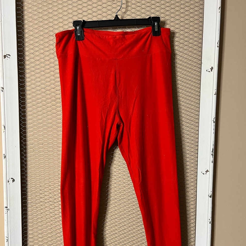 LuLaRoe Leggings TC Red